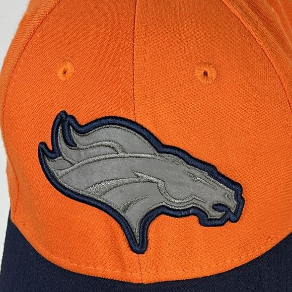 NFL New Era Denver Broncos Orange/Navy 39Thirty  Hat Men’s Size: M/L - Picture 2 of 9